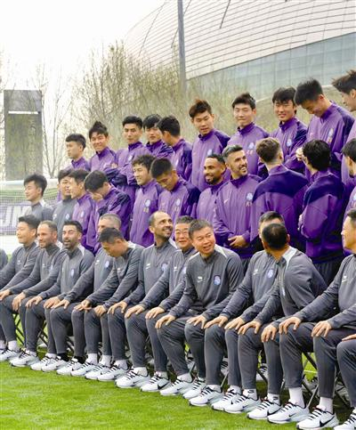 中超战火重燃 津门虎迎战申花 赛前伤病考验与成