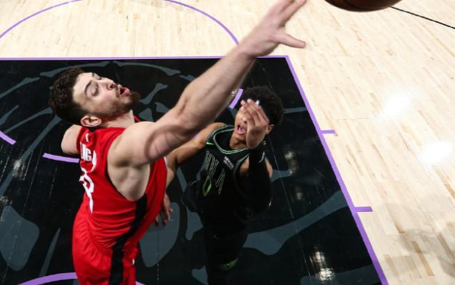 申京爆发砍36+14+7助 火箭大胜鹈鹕锁定前八