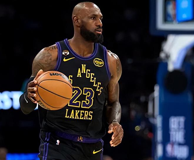 库里复出迎战国王 快船独行侠争夺第八 湖人雷霆